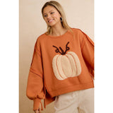 OVERSIZED PUMPKIN PATCH PULLOVER SWEATSHIRT