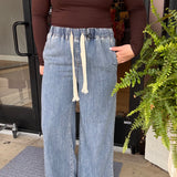 Coastal Chill Loose Fit Jeans