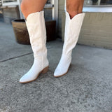 Dreamy Daisy White Cowgirl Boots